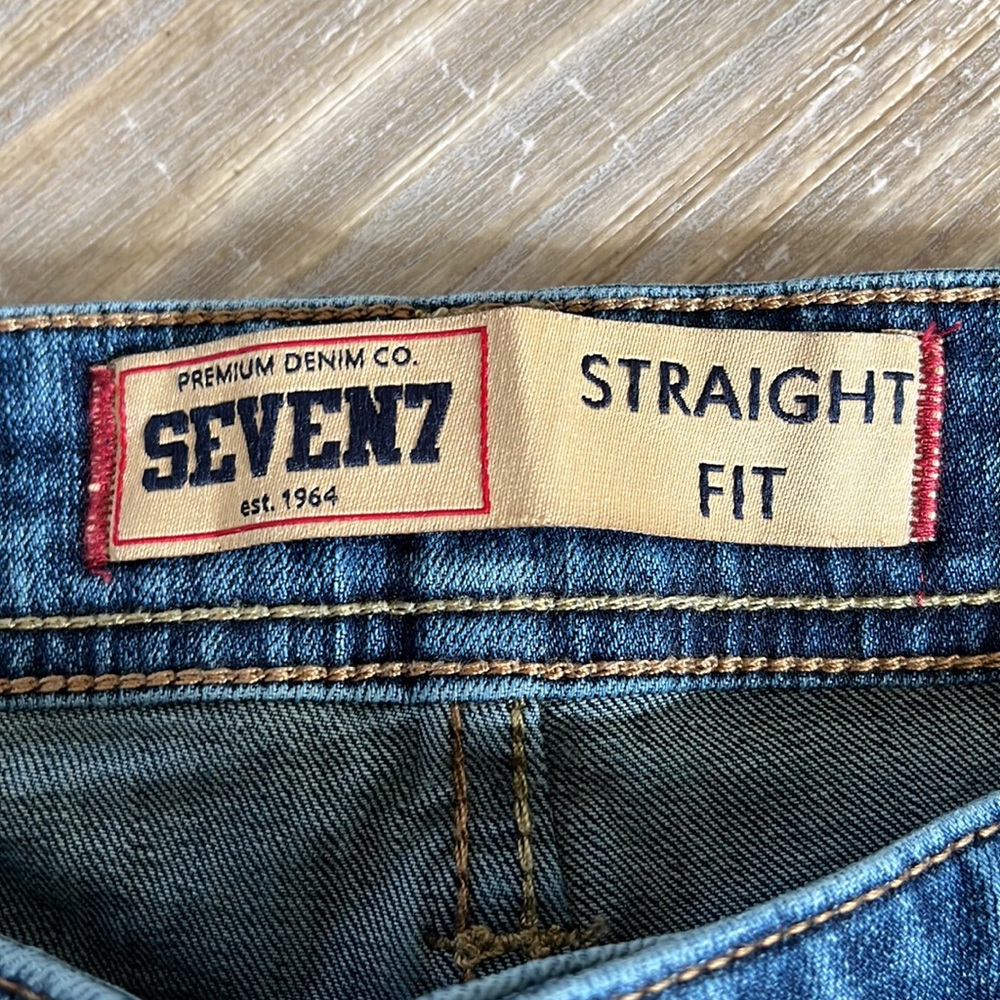 Men’s Seven7 straight fit jeans